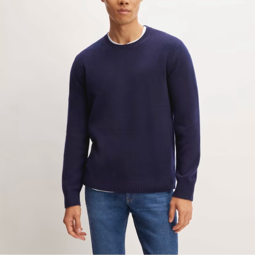 EVERLANE—The Premium Merino Crew Neck Sweater in various sizes MEN’S